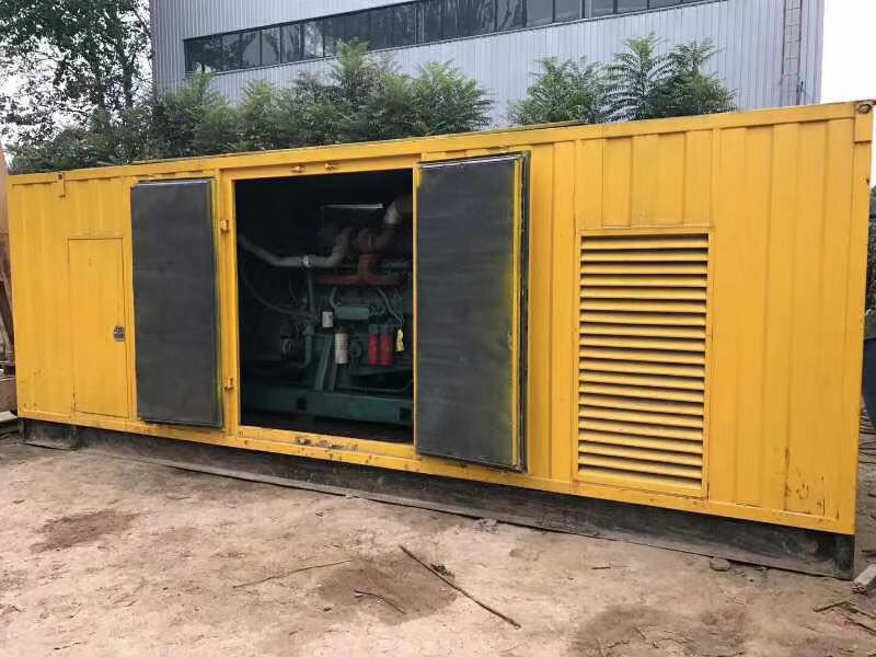 崇左柴油发电机组滤清器内充满机油但压力不足如何进行故障排查？
