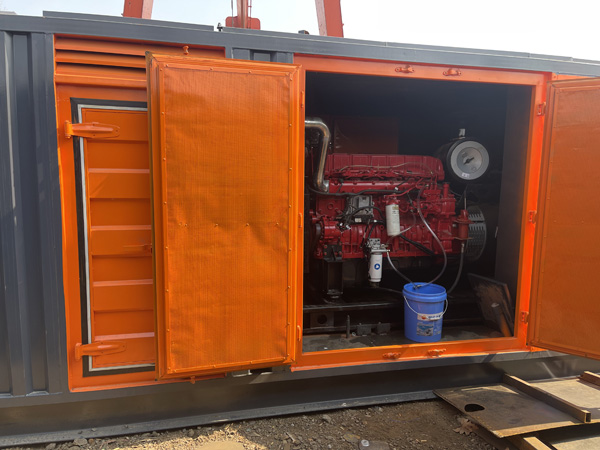 崇左哪些因素会影响 200KW 柴油发电机的燃油消耗率？