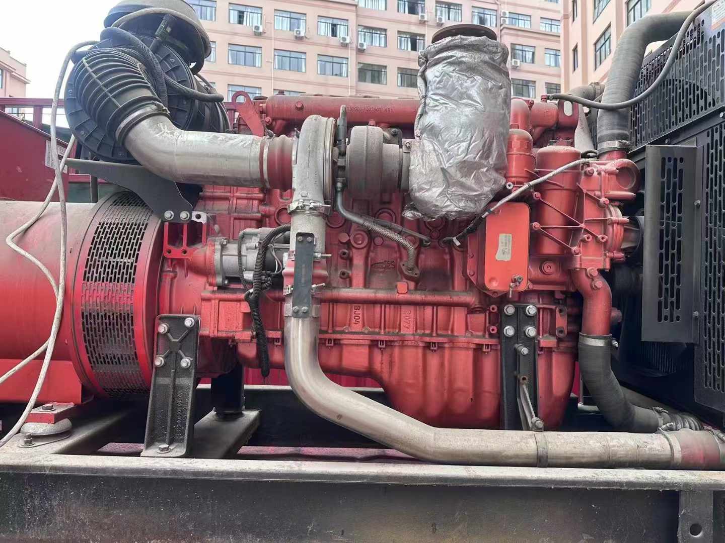 崇左如何选择适合 600kW 柴油发电机组的过载保护器？