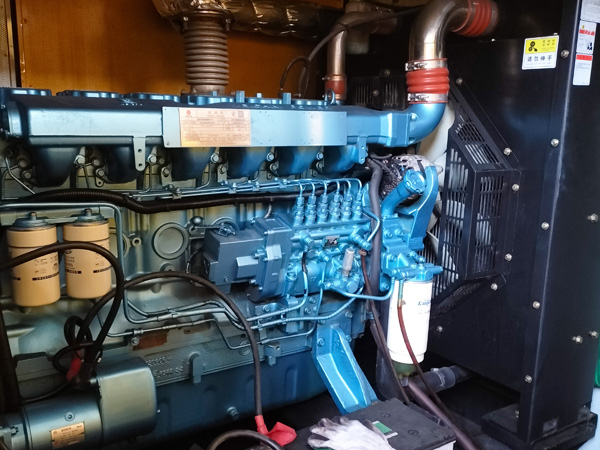 崇左磷酸铁锂蓄电池的使用寿命与哪些因素有关？